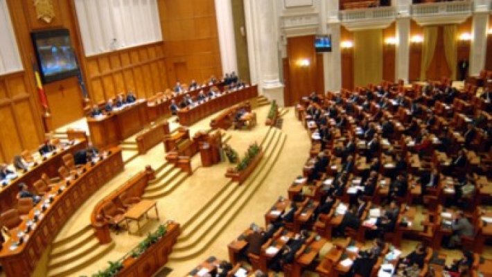 Ponta:Vom publica pe site-ul Guvernului lista cu demnitarii care beneficiază de locuinţe de serviciu